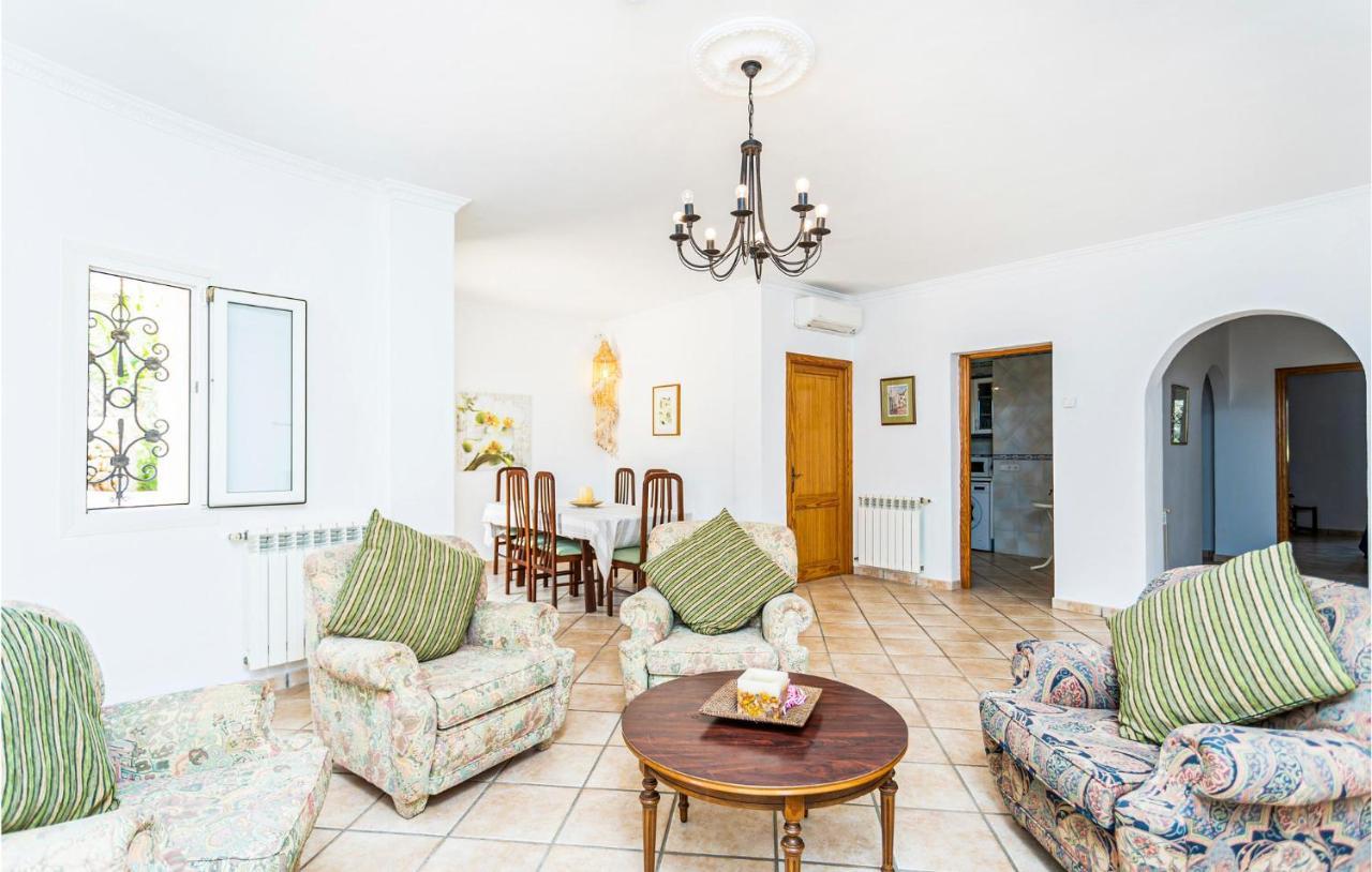 Lovely In Porto Petro Ferienhaus *